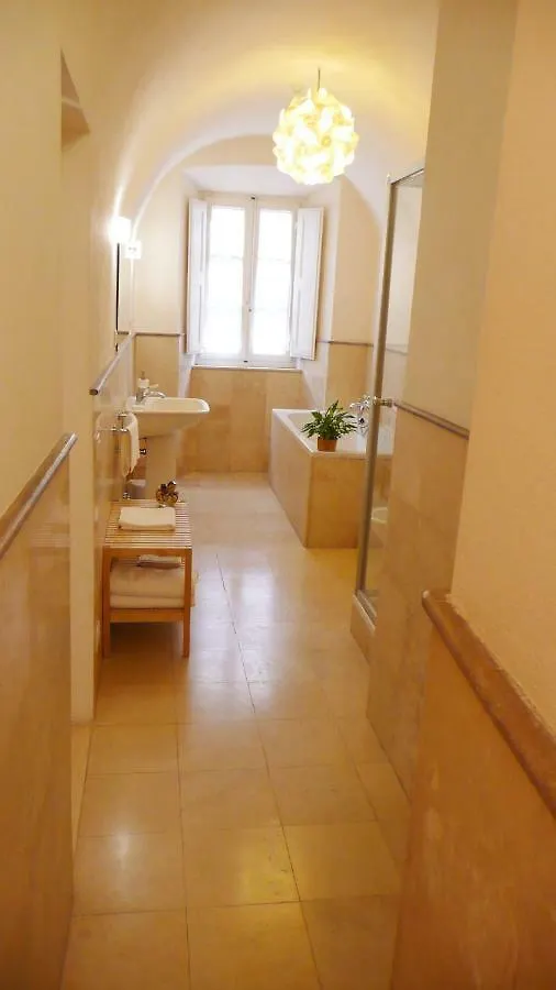 Palazzo De' Vecchi Bed & Breakfast Siena